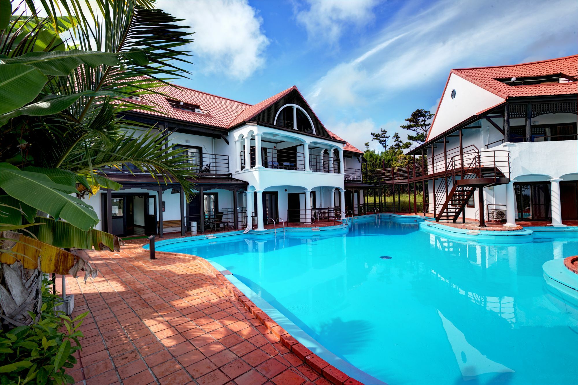 The Pool Resort Villa Ichigoichie Онна Екстер'єр фото